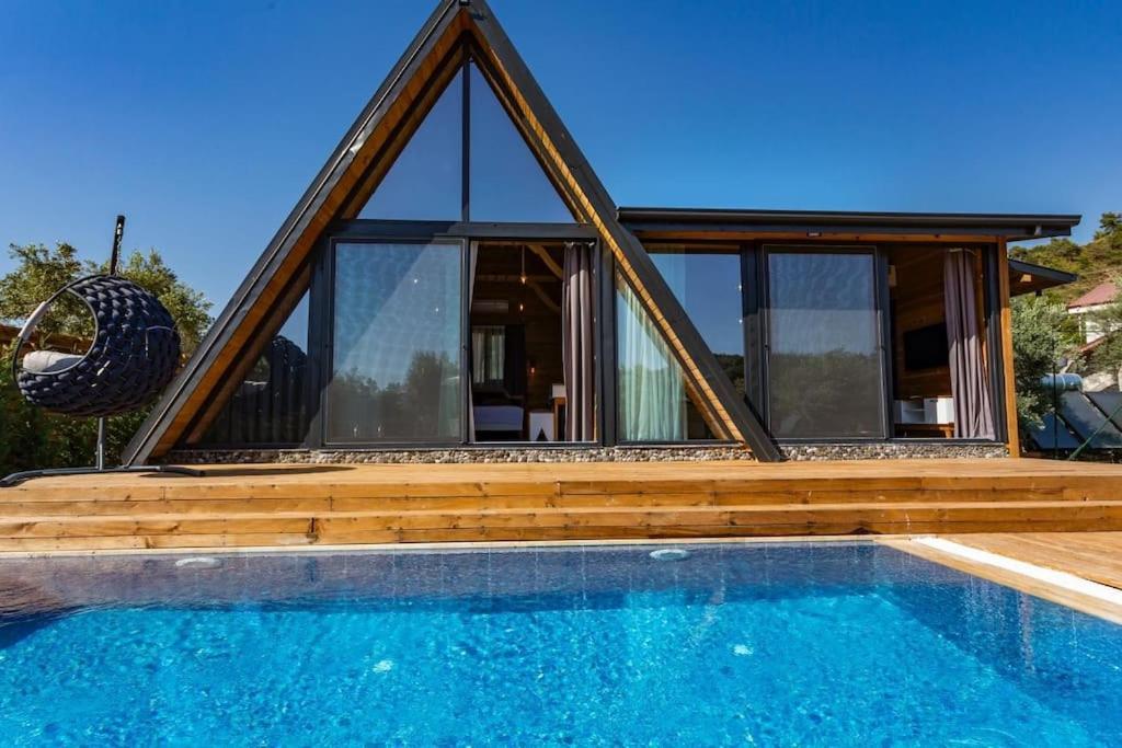 Villa Zeytin Havuzlu Jakuzili Fethiye Eksteriør bilde