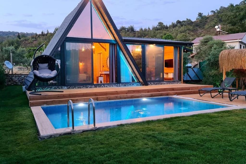 Villa Zeytin Havuzlu Jakuzili Fethiye Eksteriør bilde